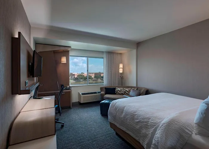 Courtyard Houston Sugar Land/Lake Pointe