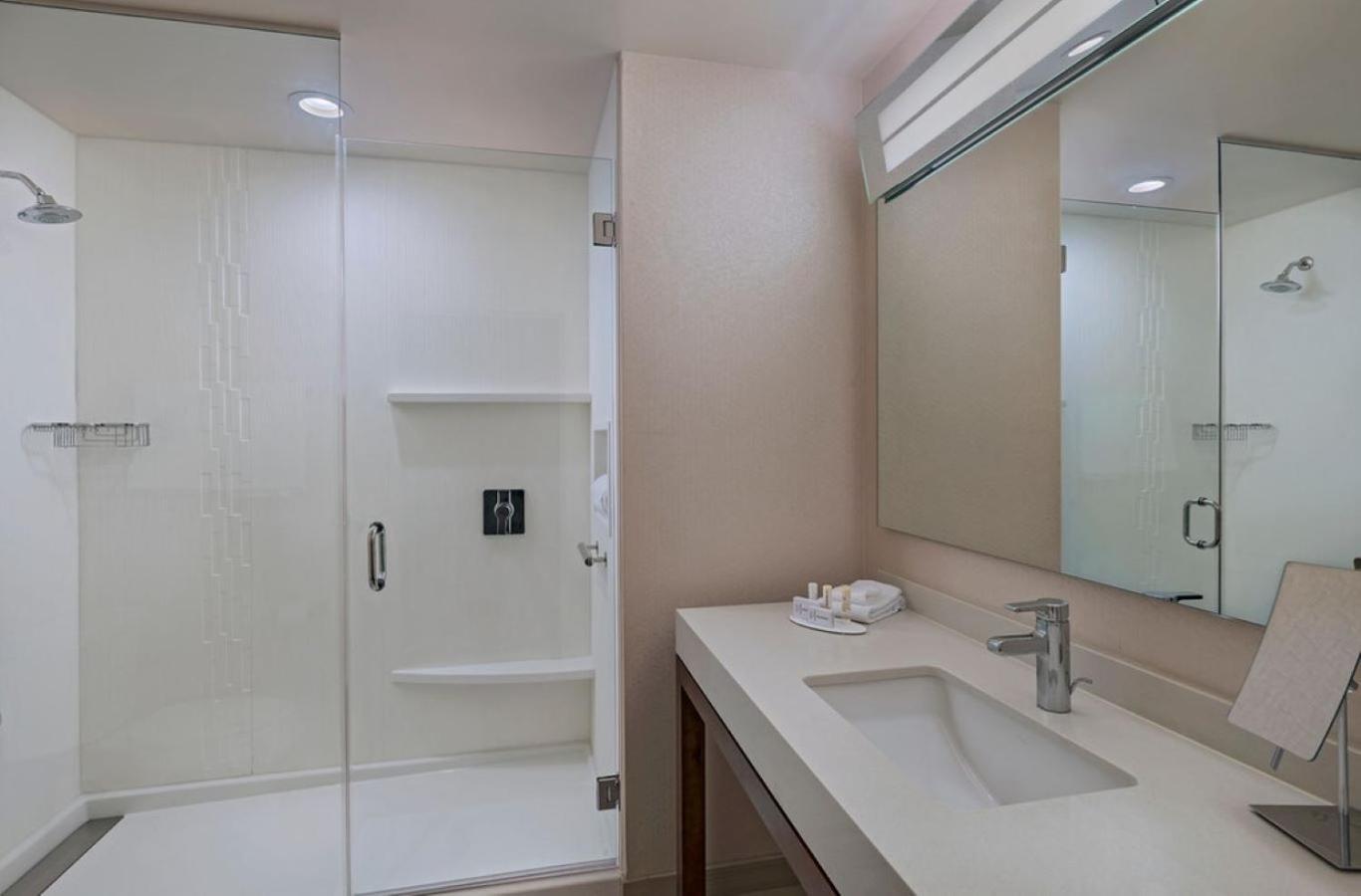 Hotel Courtyard By Marriott Houston Sugar Land/lake Pointe Sugar Land